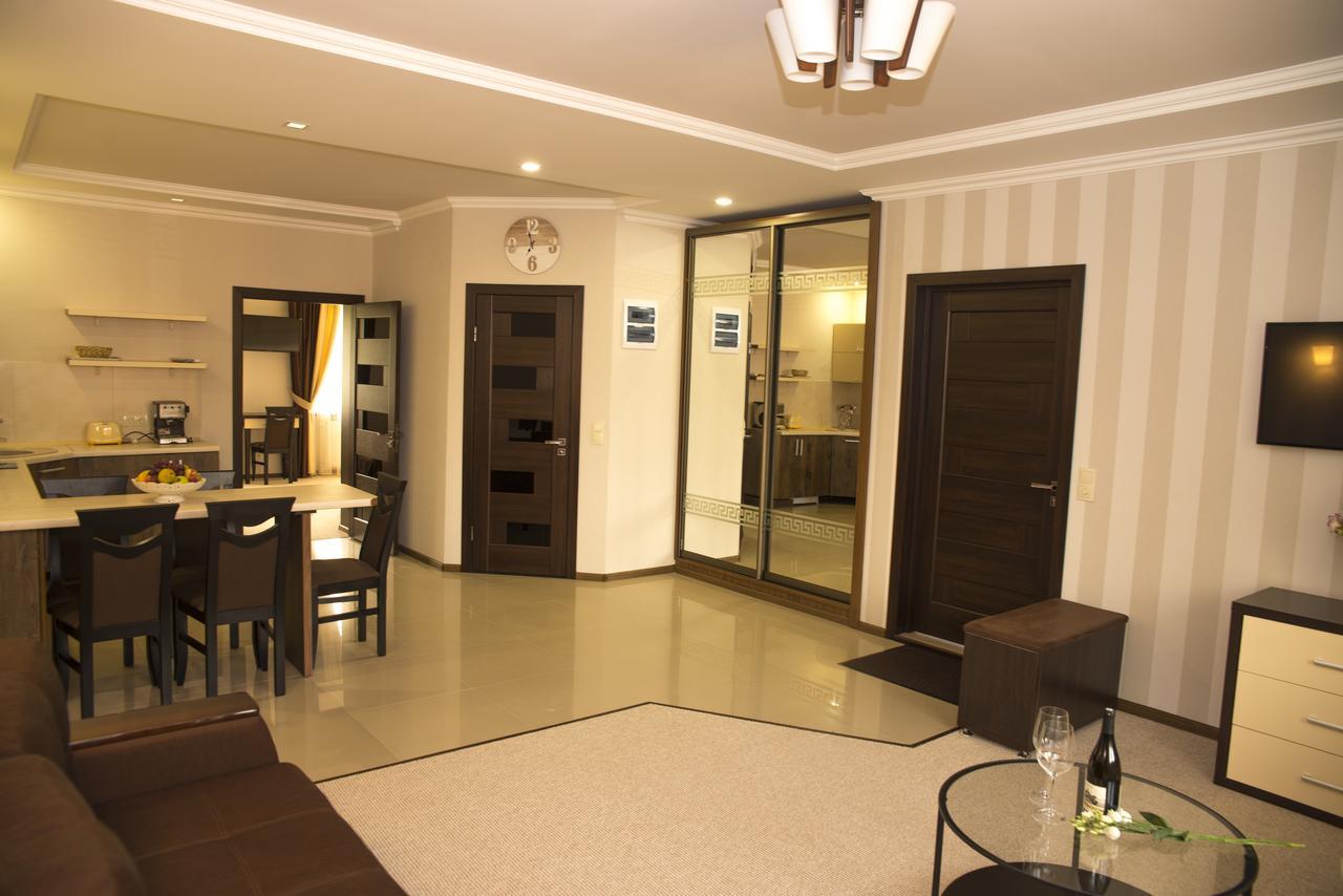 Adele Apartment Mizhhirya  Exterior photo